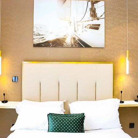 Апартаменты Embassy Gardens Deluxe Аккра Экстерьер фото