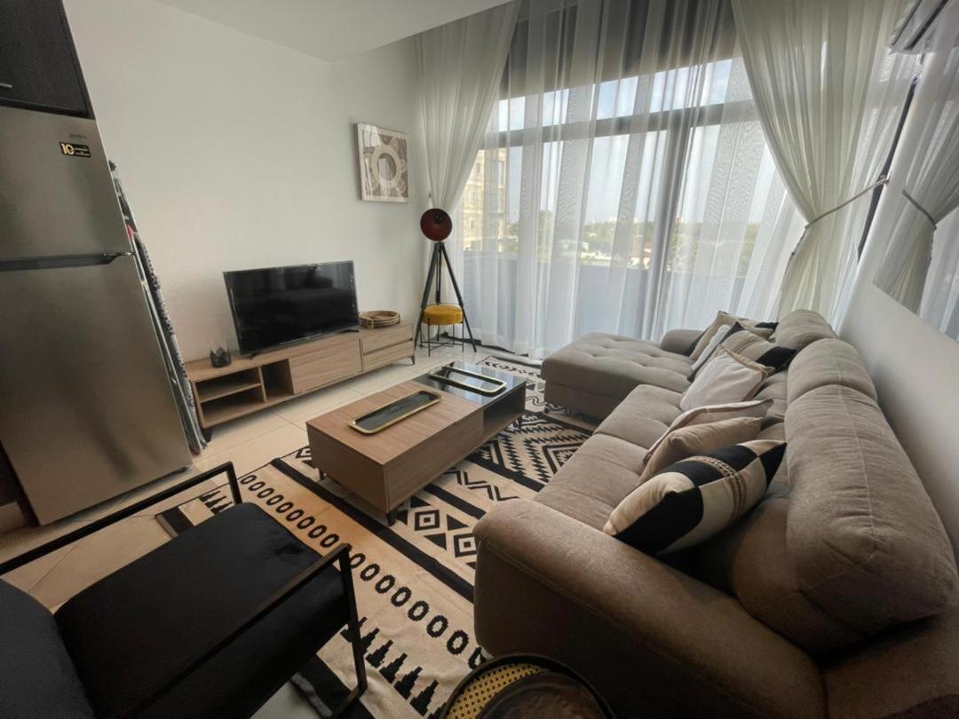 Апартаменты Embassy Gardens Deluxe Аккра Экстерьер фото