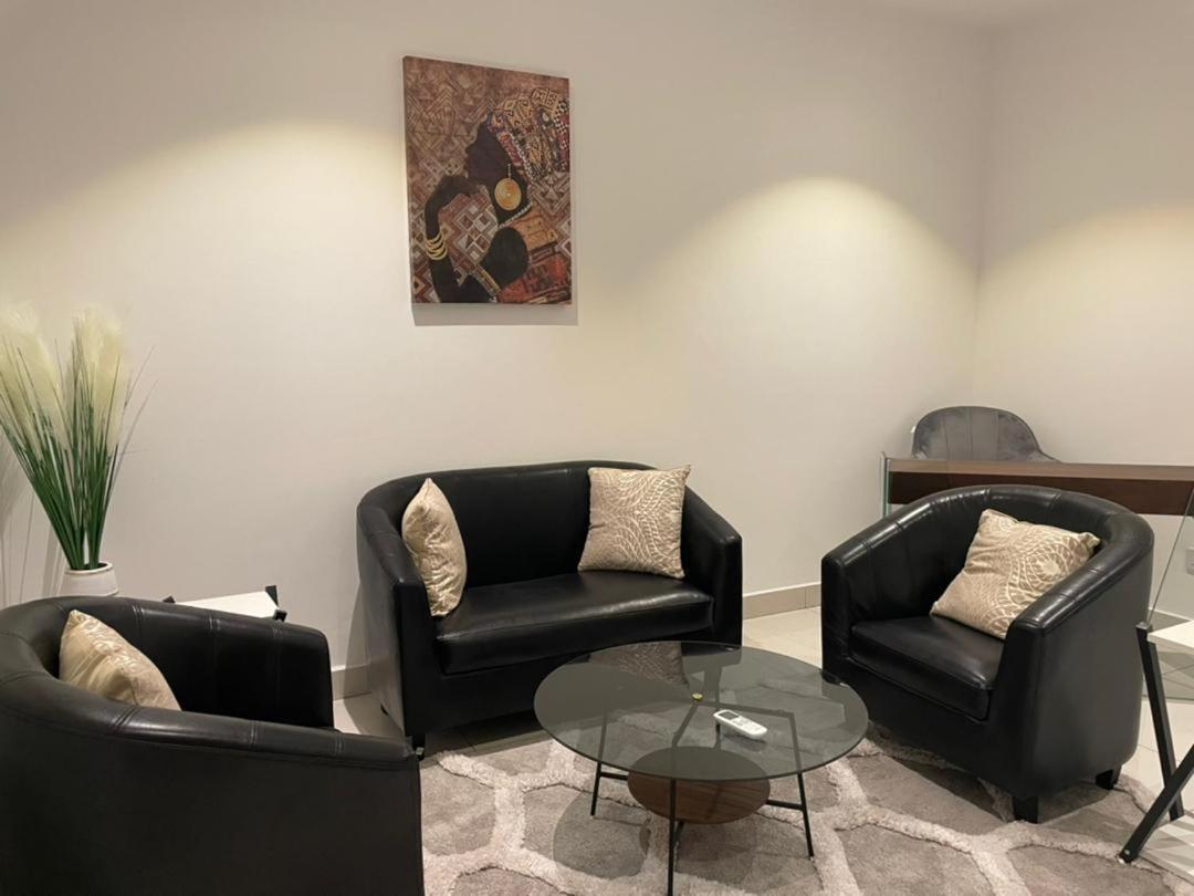 Апартаменты Embassy Gardens Deluxe Аккра Экстерьер фото