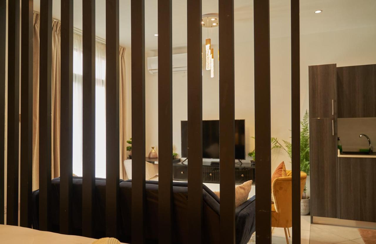Апартаменты Embassy Gardens Deluxe Аккра Экстерьер фото